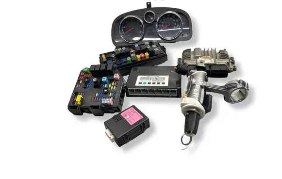 Opel Antara Engine ECU kit and lock set 25192581 25184894 28418159