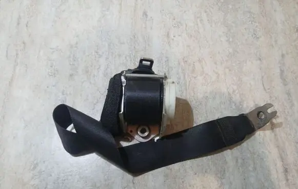 Ford S-MAX Rear seatbelt 33055356