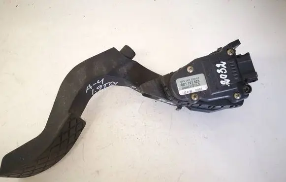 Volkswagen PASSAT B5 Accelerator throttle pedal 8D1721523 6PV00837603