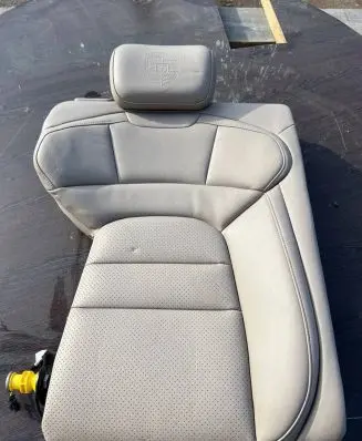 Porsche Taycan 9J1 Rear seat J1R8BR40