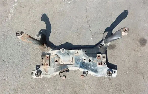 Mazda 3 I Front axle beam 