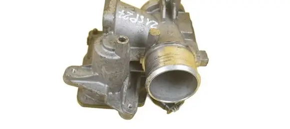 Opel Corsa E Throttle body valve 55277989 B13DTE