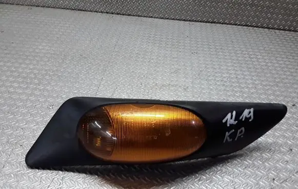 Iveco Daily 35 - 40.10 Front fender indicator light