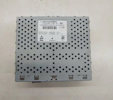 Mercedes-Benz C W205 HiFi Audio sound control unit A2229001408