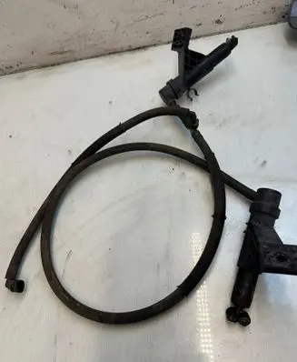 Volkswagen PASSAT B5 Headlight washer spray nozzle 32113