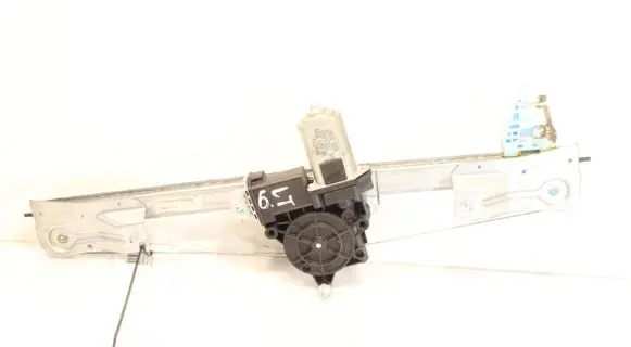 Fiat Doblo Rear window lifting mechanism without motor
