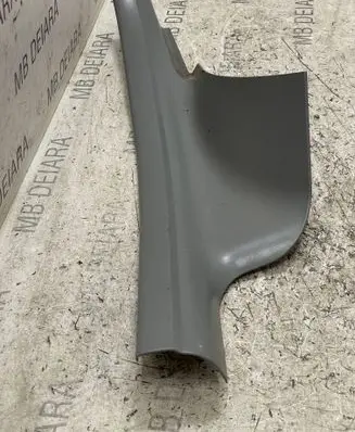 BMW 5 E60 E61 Other sill/pillar trim element 22339910 7025010