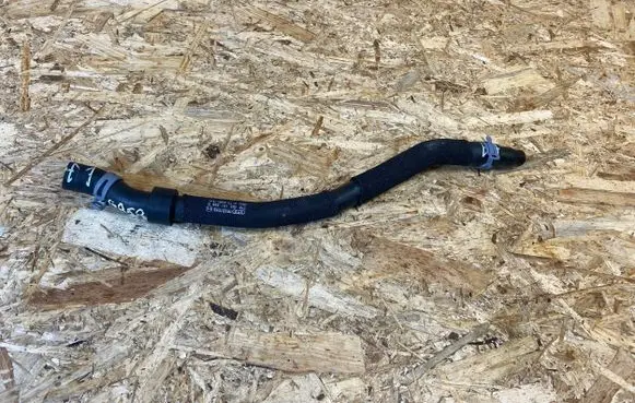 Porsche Taycan 9J1 Engine coolant pipe/hose 4KE121609R
