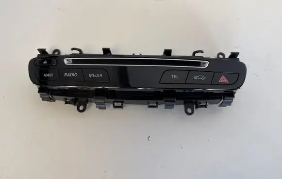 Mercedes-Benz C W205 Head unit multimedia control A2059055201