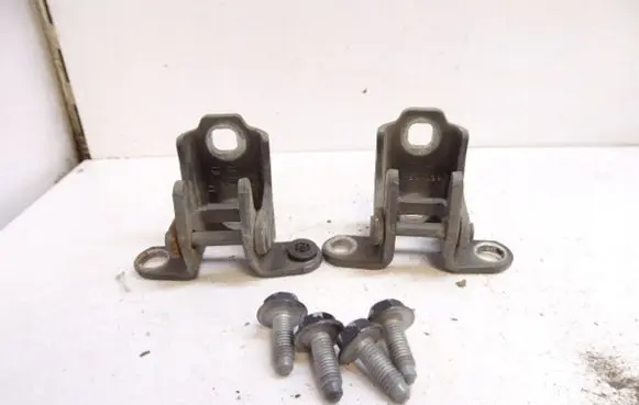 Saab 9-3 Ver2 Front door hinge set 