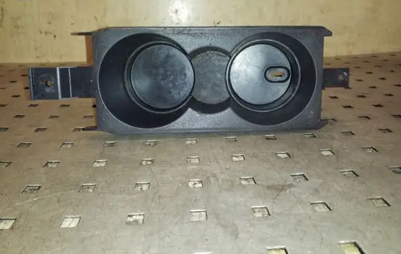 Volkswagen Golf VI Cup holder 5K0862531A