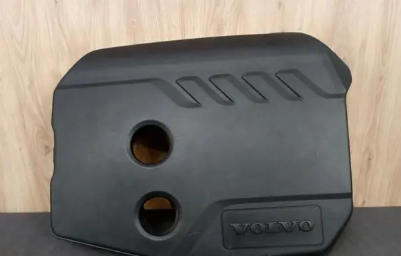 Volvo V40 Cross country Engine cover (trim) AV6Q6N041