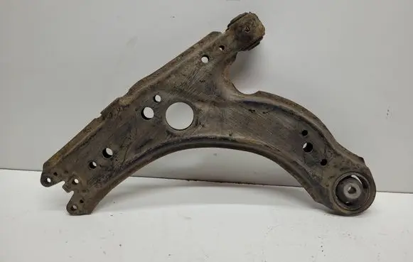 Skoda Octavia Mk1 (1U) Front lower control arm/wishbone