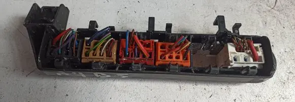 Audi A4 S4 B5 8D Other relay 1212365