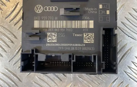 Audi A4 S4 B8 8K Door control unit/module 8K0959793D 8K0959793H