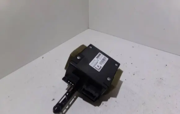 Saab 9-5 GPS navigation control unit/module 5522479 39525002498 E9020046