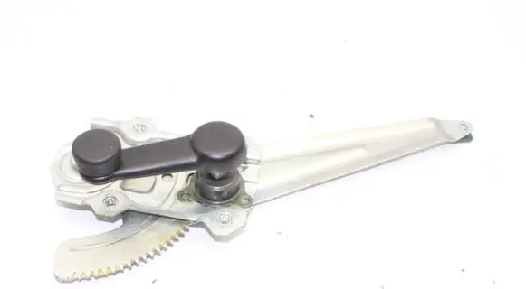Suzuki Ignis Rear door manual window regulator 