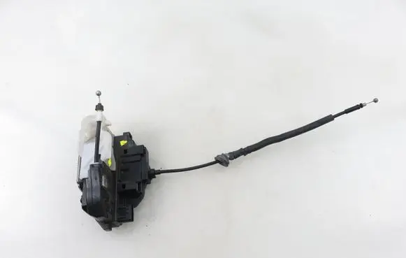 KIA Ceed Front door lock 