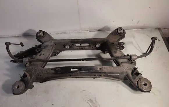 Mercedes-Benz GLC X253 C253 Rear subframe A2043520714 2533509002