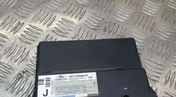 Ford Focus Comfort/convenience module 15K600 5C26 1S7T15K600JF
