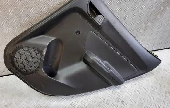 Suzuki Swift III Rear door card panel trim