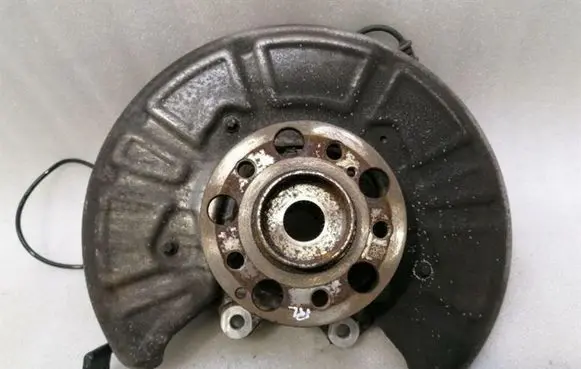 Mercedes-Benz C W205 Rear wheel hub A2053501514