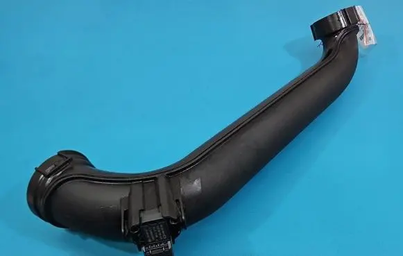 Volkswagen Golf VII Intercooler hose/pipe 04E145673C IMPRK1565760