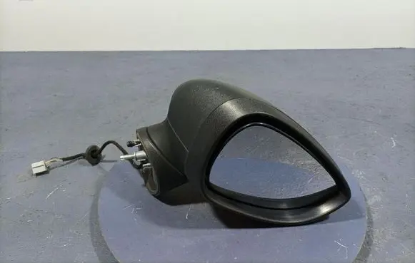 Ford Fiesta Front door electric wing mirror 