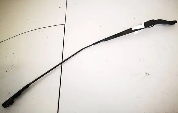 Mazda 3 I Front wiper blade arm