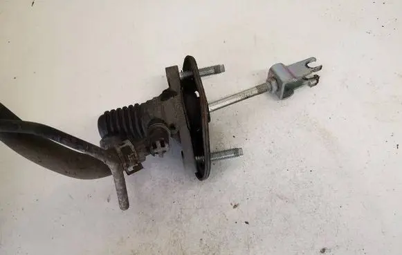 Toyota Auris 150 Clutch master cylinder 0610300021