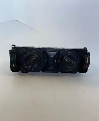 Mercedes-Benz E W210 Climate control unit 2108300185