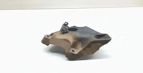 BMW X1 E84 Engine mounting bracket 6777061 22116777061