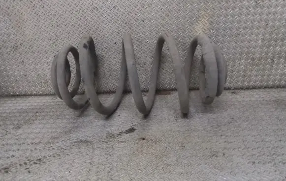 Opel Zafira B Rear coil spring