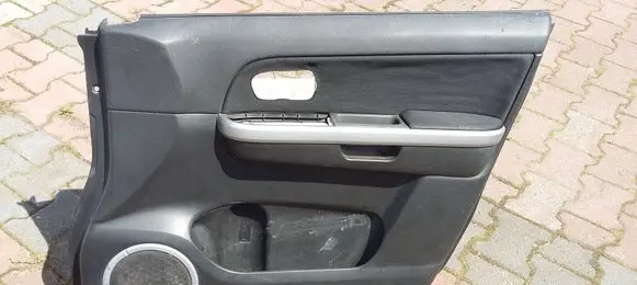 Suzuki Grand Vitara II Front door card panel trim 8371265J0