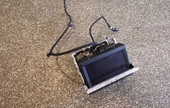 Audi A8 S8 D3 4E Screen/display/small screen 4E0857273F