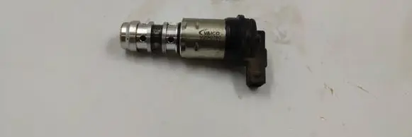 BMW 3 E46 Camshaft vanos timing valve 987085641 V202760