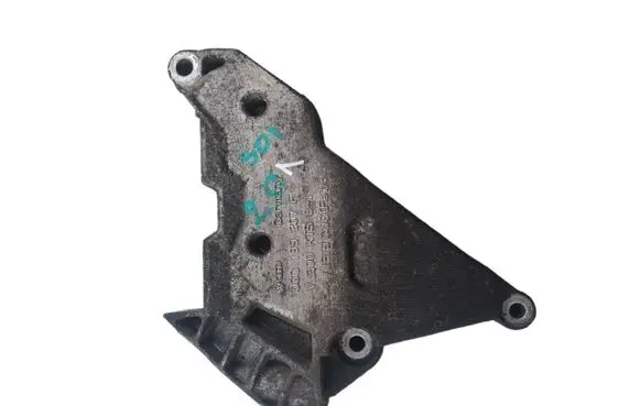 Volkswagen PASSAT B6 Engine mounting bracket 03G199207F