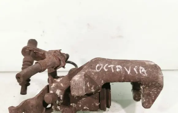 Skoda Octavia Mk2 (1Z) Rear brake caliper