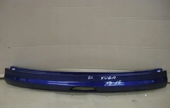 Ford Kuga II Tailgate trim