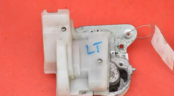 Mazda MX-5 NC Miata Rear door lock