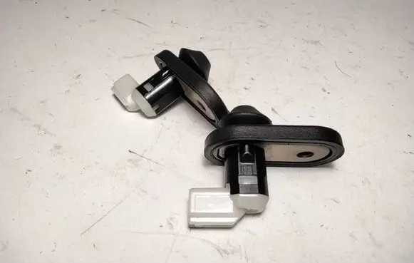 Lexus IS 220D-250-350 Front door sensor 