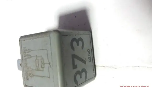 Audi A6 S6 C5 4B Other relay 8D0951253A