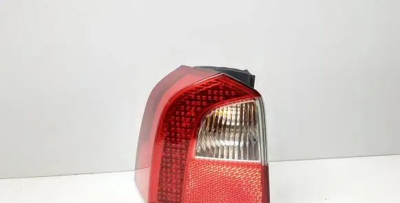 Volvo V70 Rear/tail lights 30698983