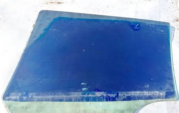Opel Astra H Rear door window glass AS2
