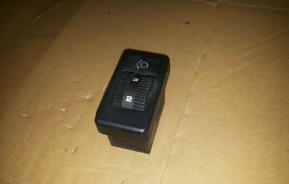 Volkswagen PASSAT B3 Headlight level height control switch 357941333