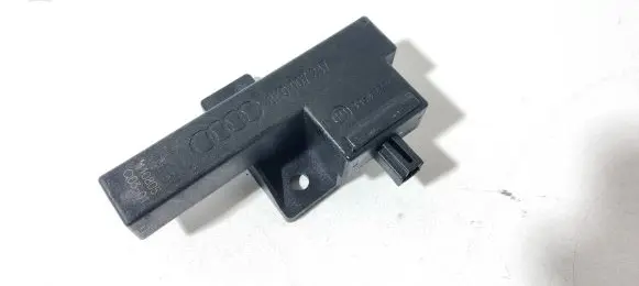 Audi A4 S4 B8 8K Keyless (KESSY) go control unit/module 8K0907247 33542221