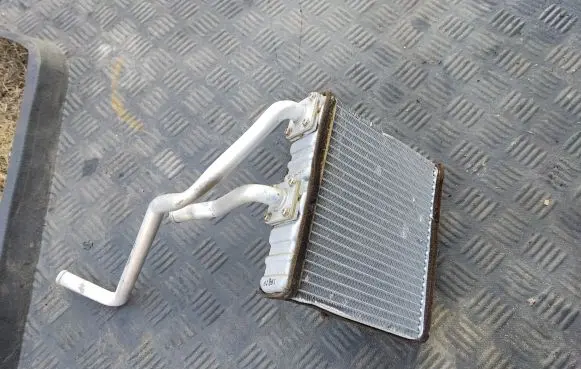Subaru Legacy Heater blower radiator