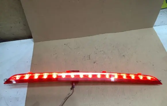 Mercedes-Benz ML W166 Third/center stoplight A1668200056