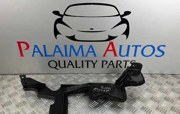 Nissan Juke I F15 Other under body part 62822BV81A