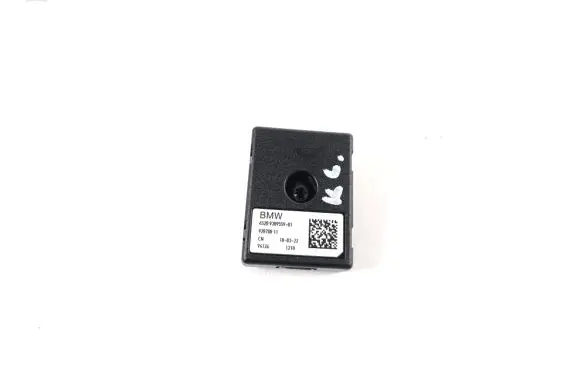 BMW X3 G01 Aerial antenna amplifier 9389559